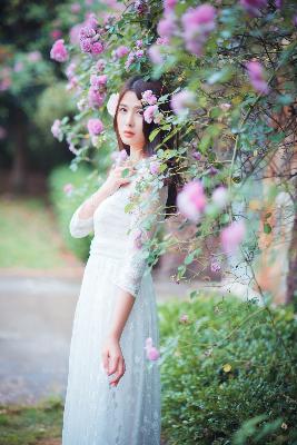 5月婷婷国产天堂综合色号大揭秘！你知道哪个最好看吗？